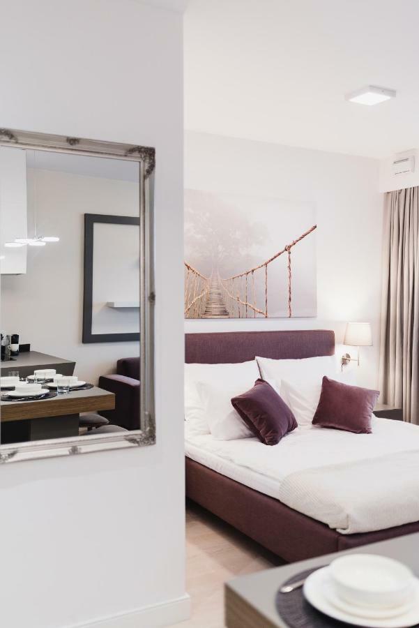 Luxlux Apartments Metro Slodowiec Warszawa Eksteriør billede